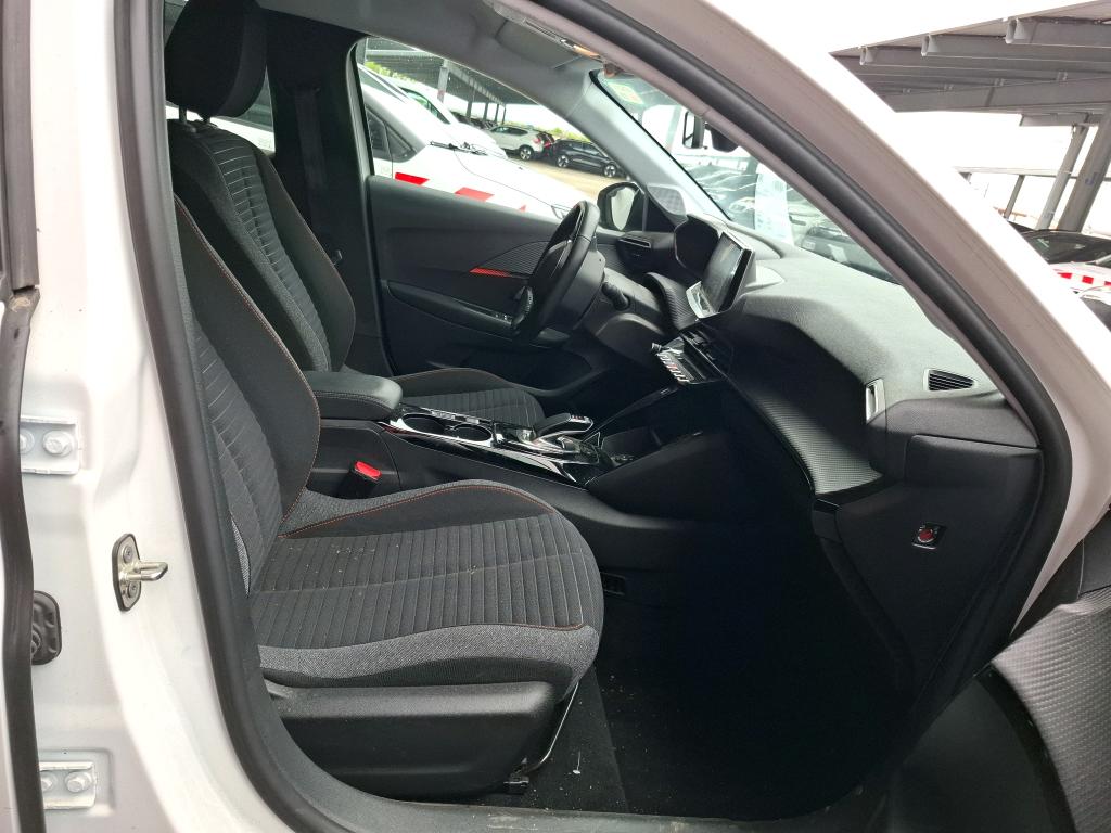 Peugeot E-208 Business