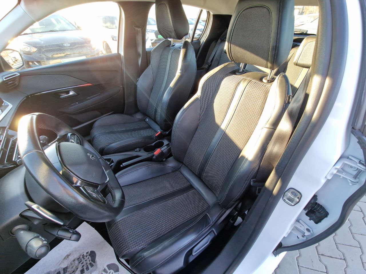 Peugeot 208 Allure Pack