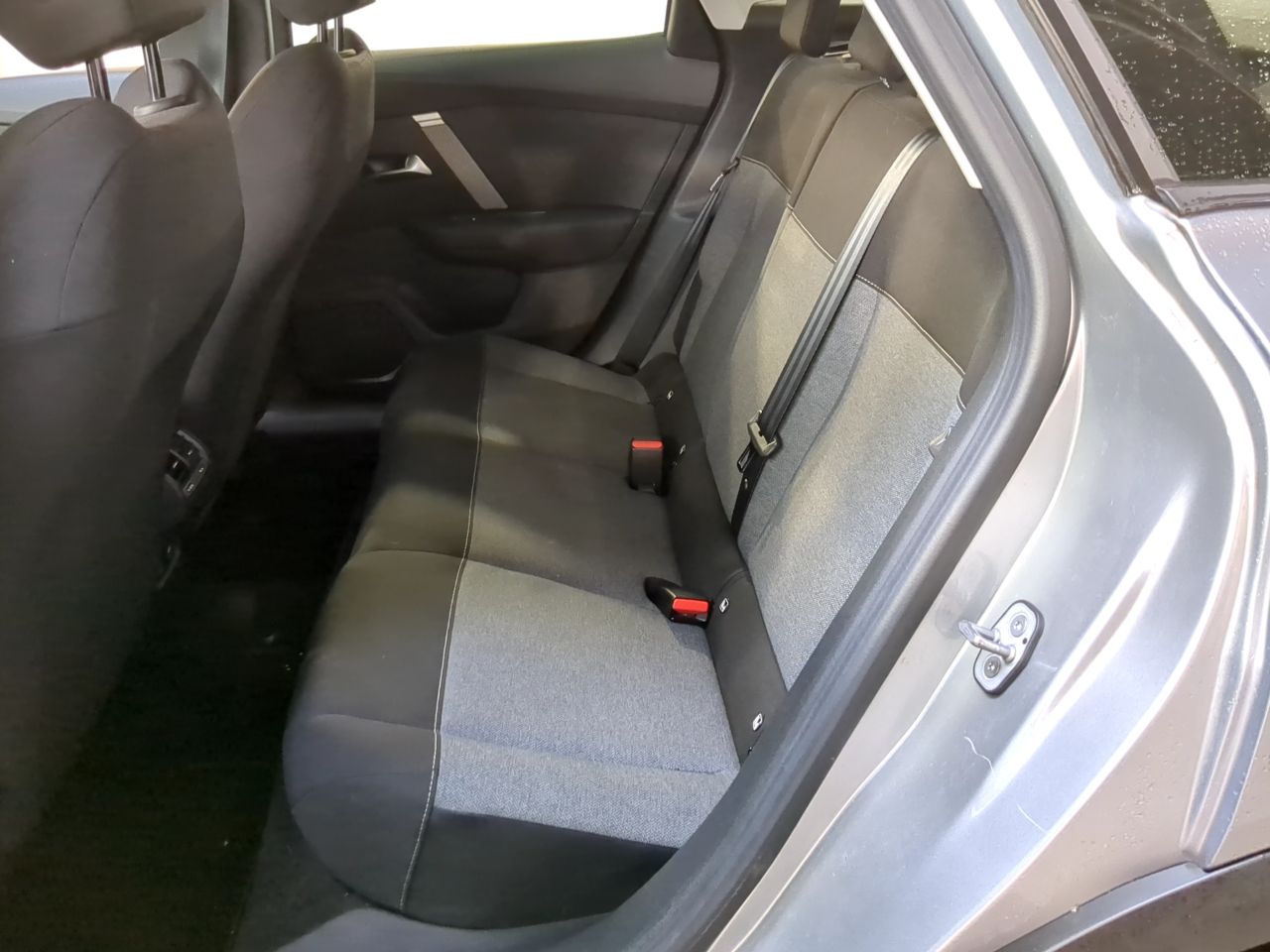 Citroen E-C4
