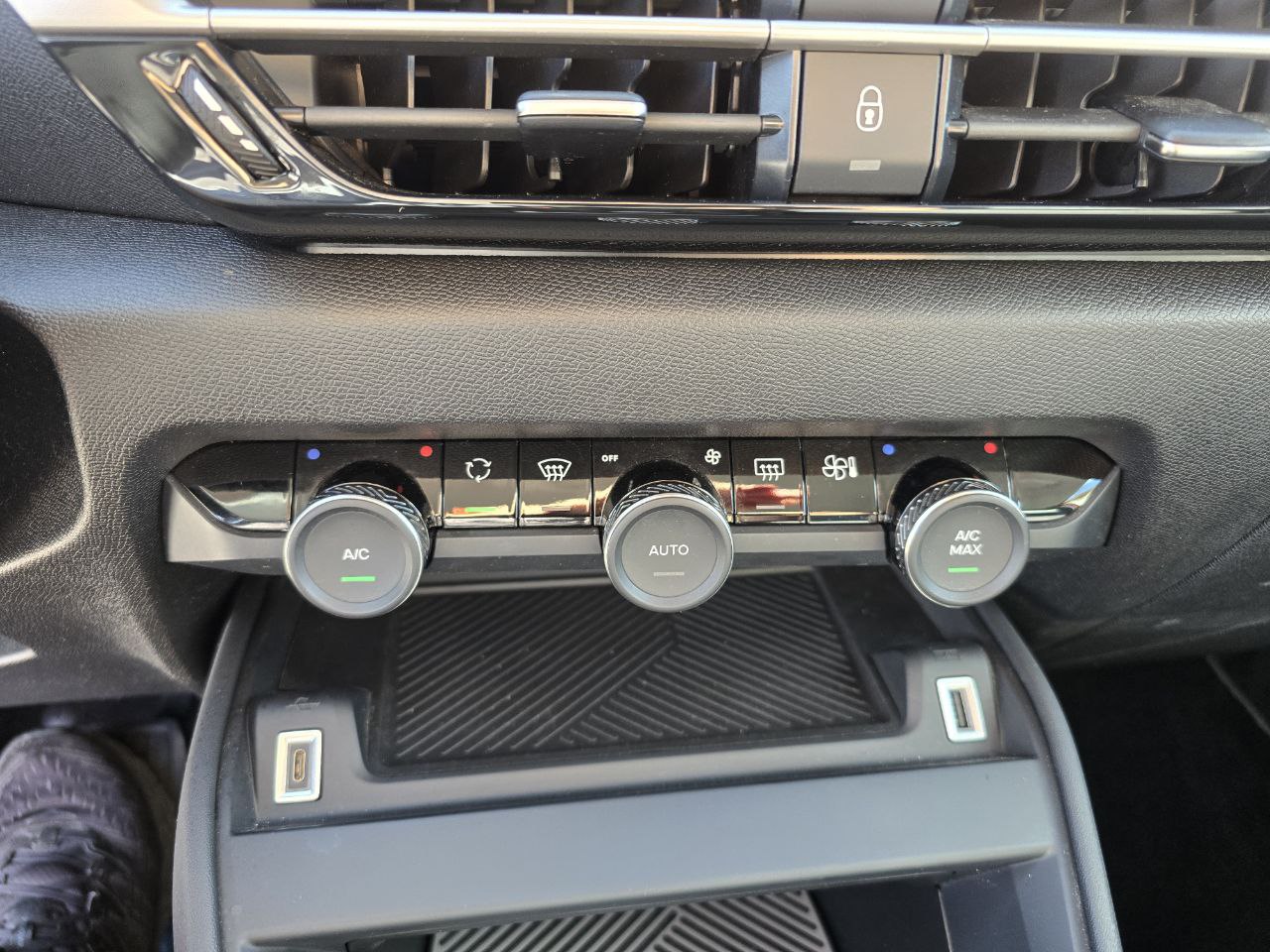 Citroen E-C4