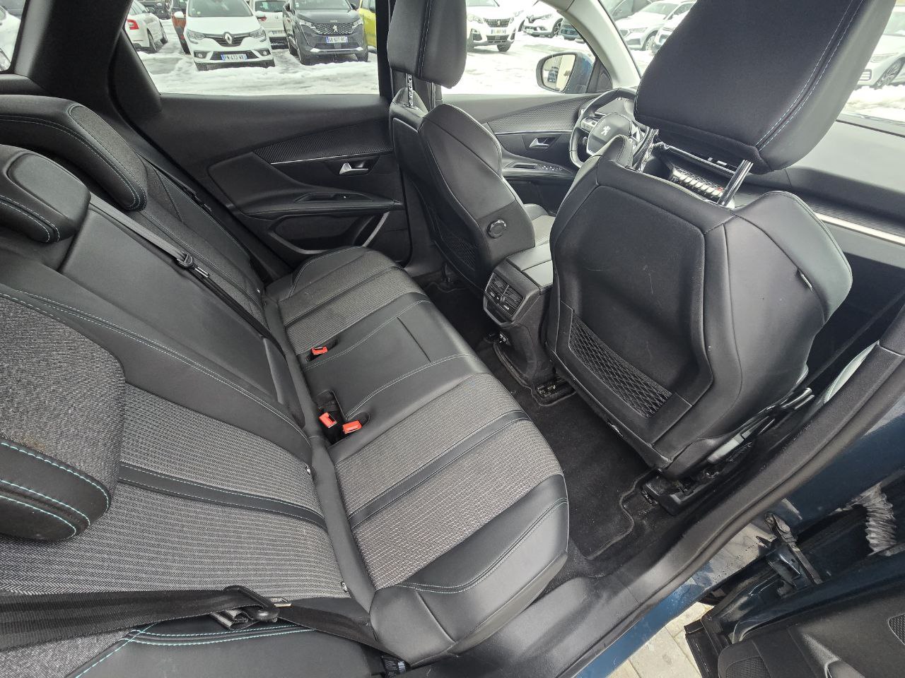 Peugeot 3008 Allure HYBRID