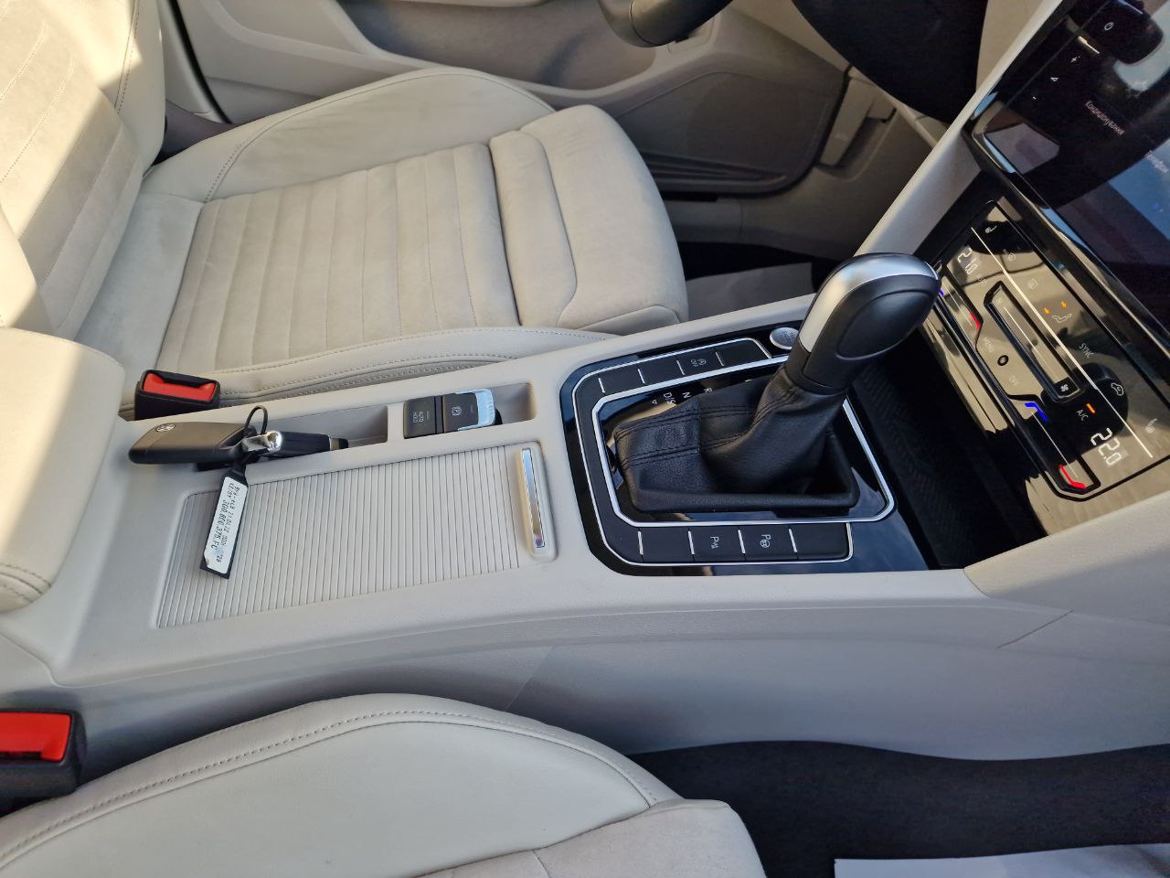 Volkswagen Passat LOUNGE