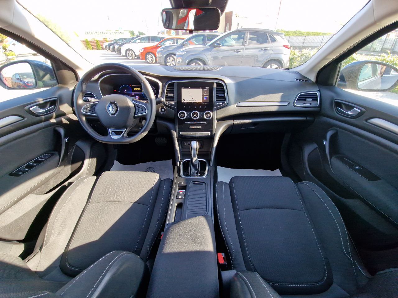 Renault Megane PLUG-IN HYBRIDE