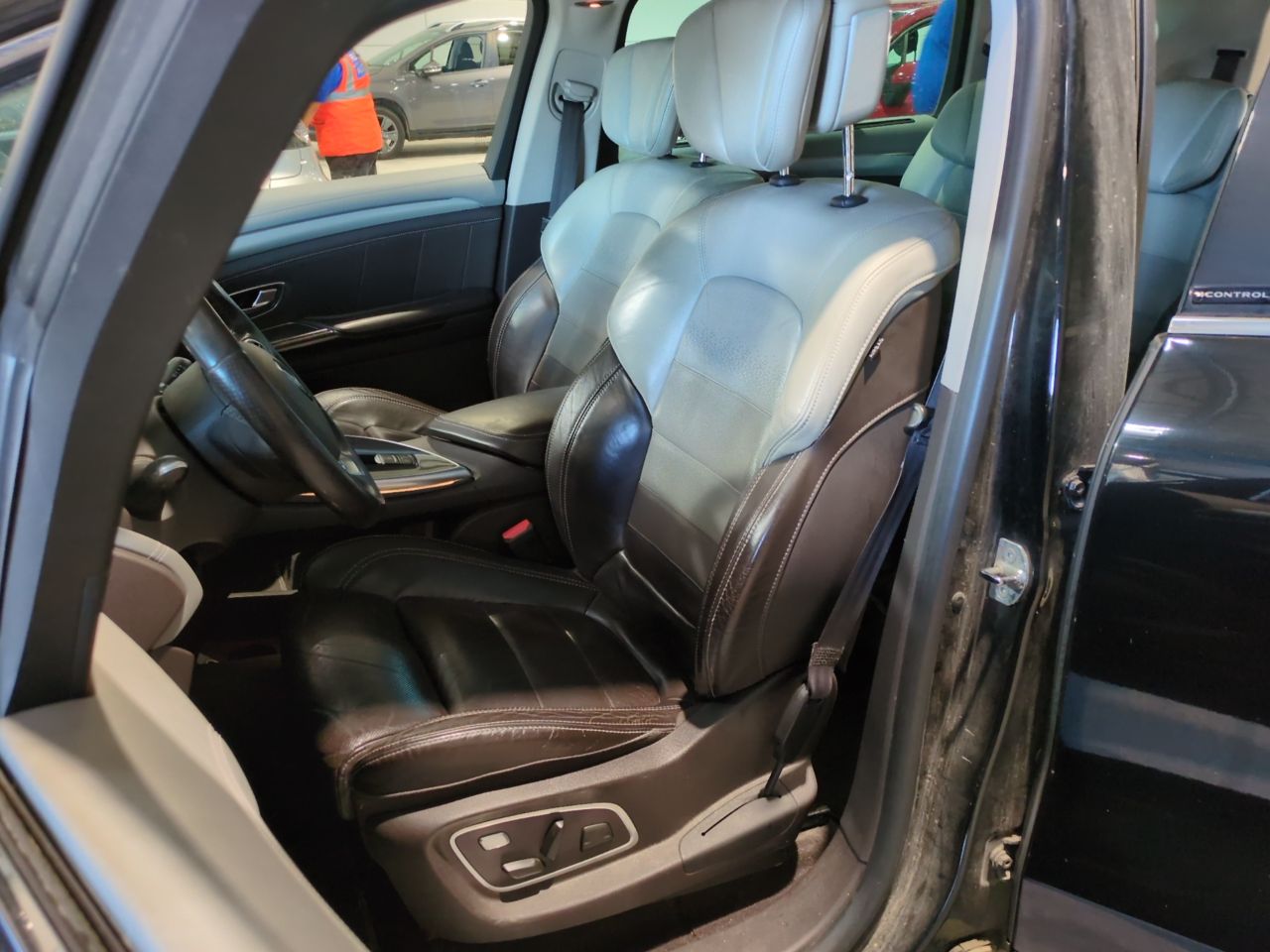 Renault Espace Initiale Paris