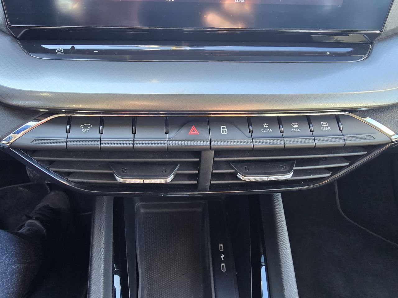 Skoda Octavia А8 Executive