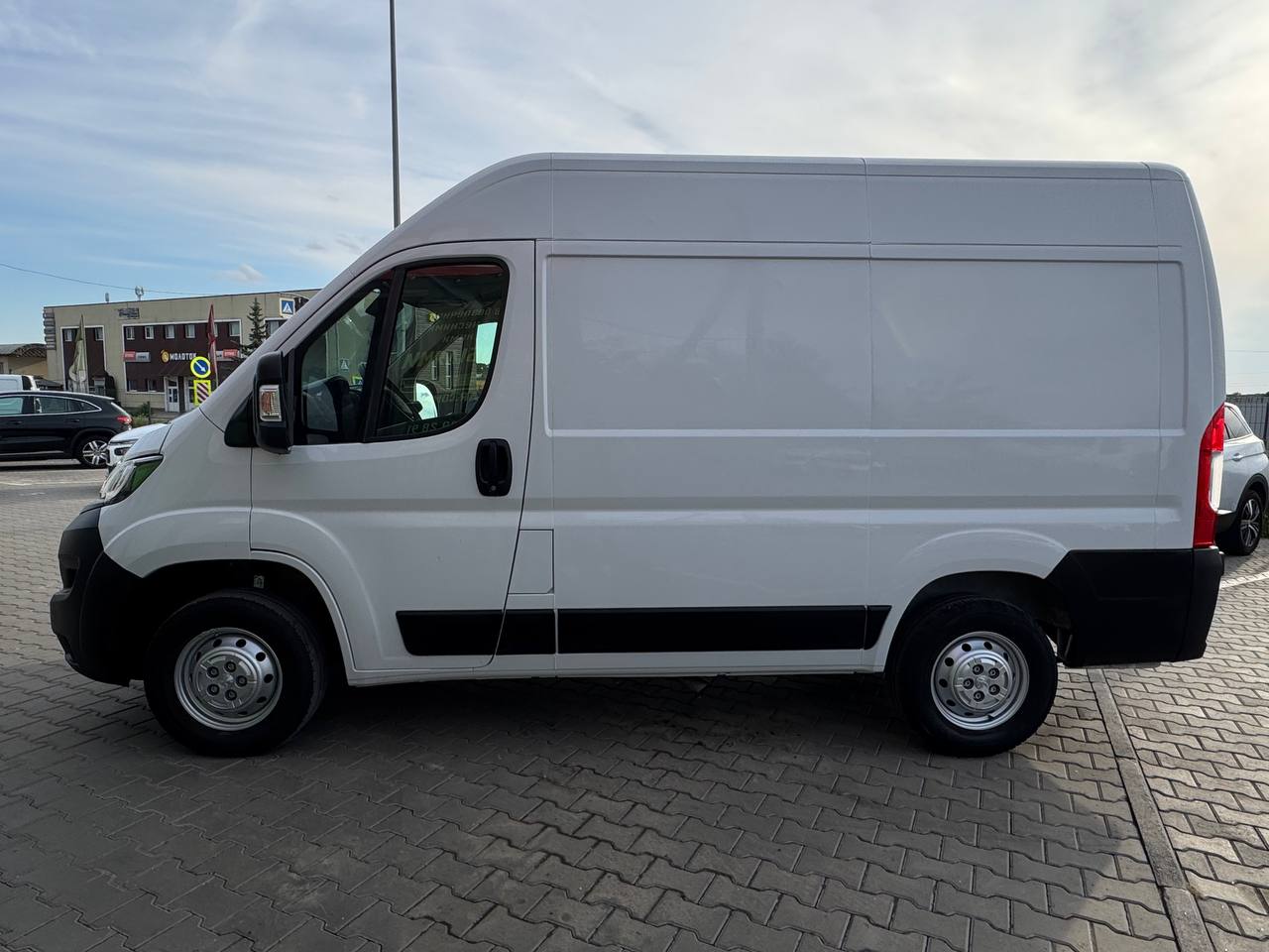 Peugeot Boxer L1H2