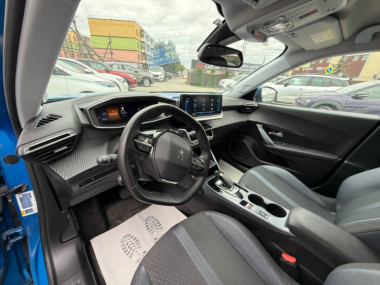 Peugeot 2008 ALLURE