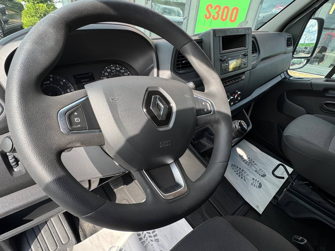 Renault Master FGN TRAC L2H2