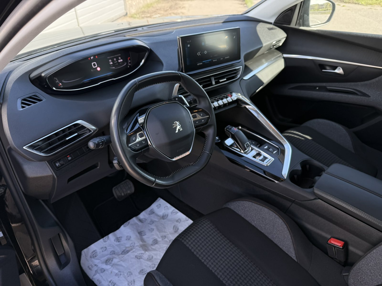 PEUGEOT 5008 Business