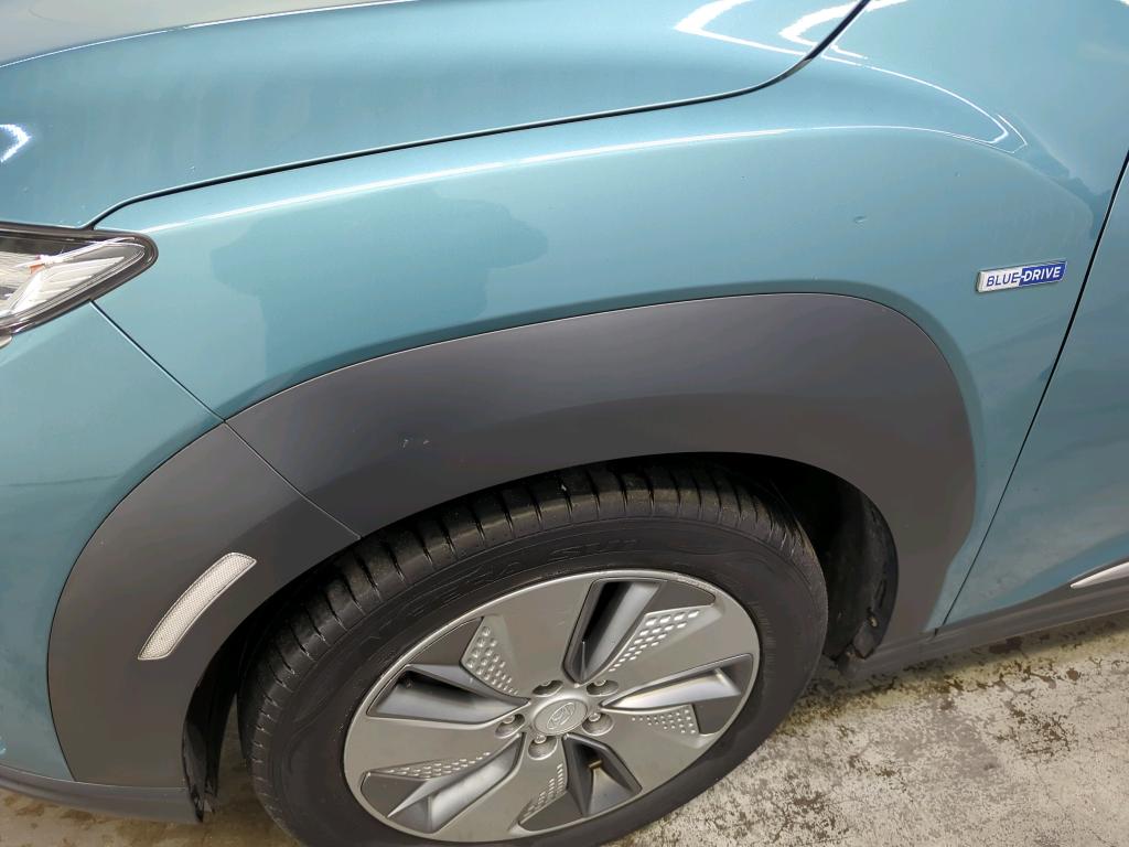 Hyundai Kona Premium