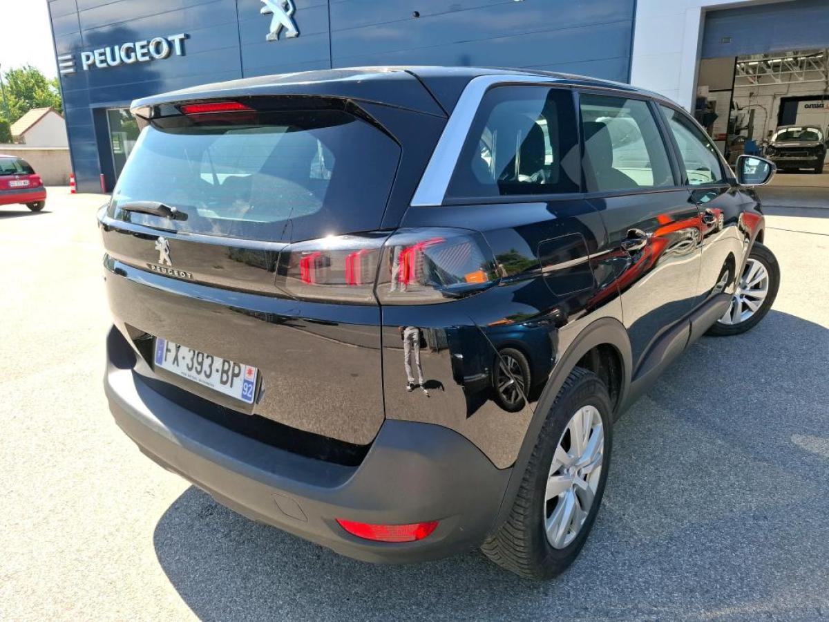 PEUGEOT 5008 Business