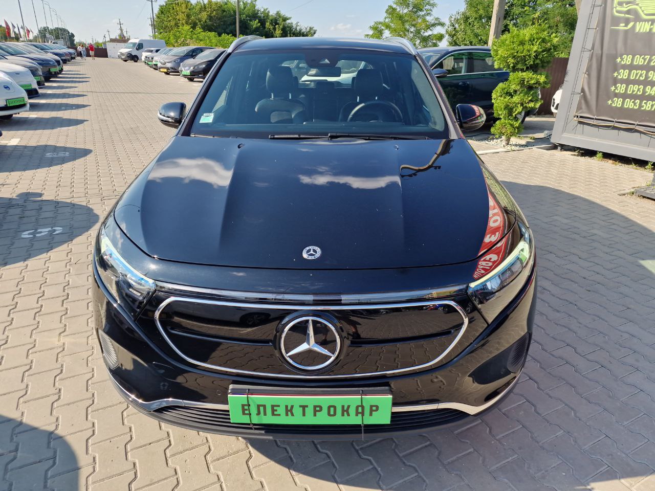 MERCEDES BENZ EQA