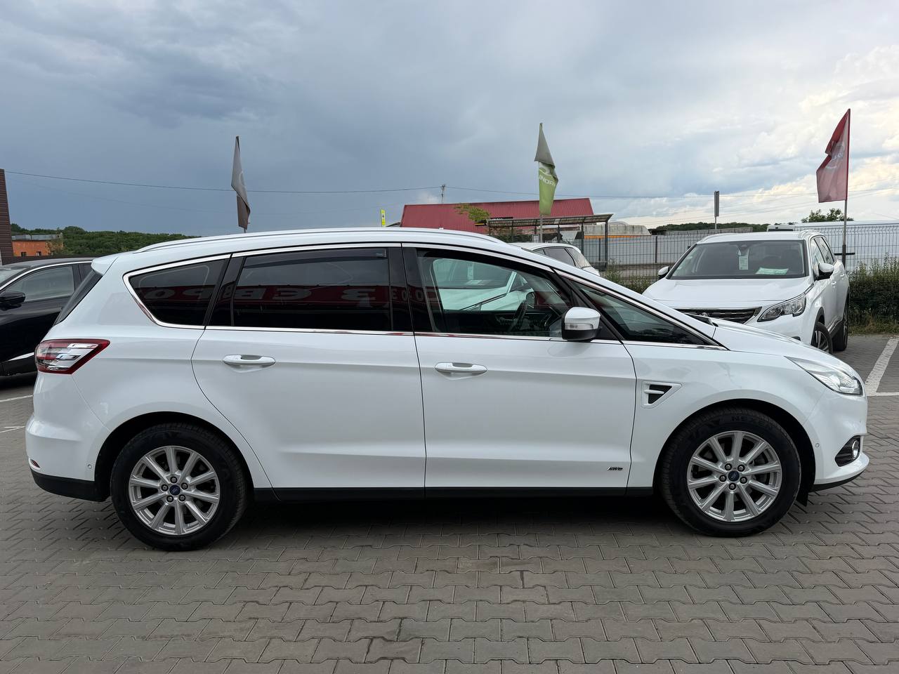 Ford S-Max Titanium