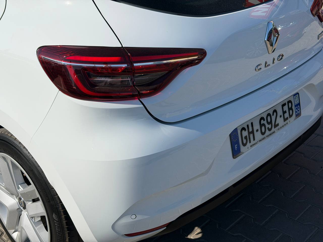 Renault Clio Business Hybrid