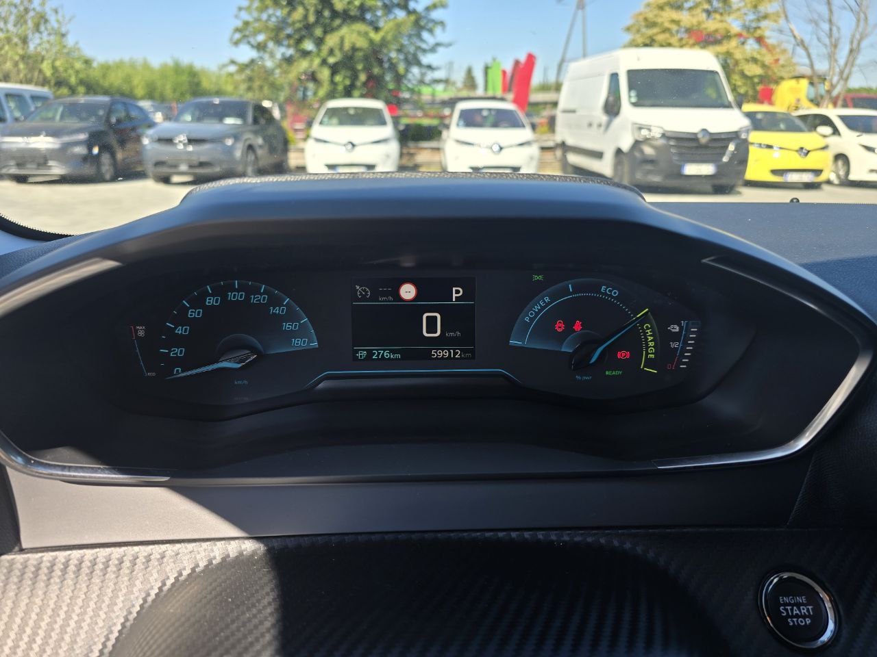 Peugeot E-208 Business