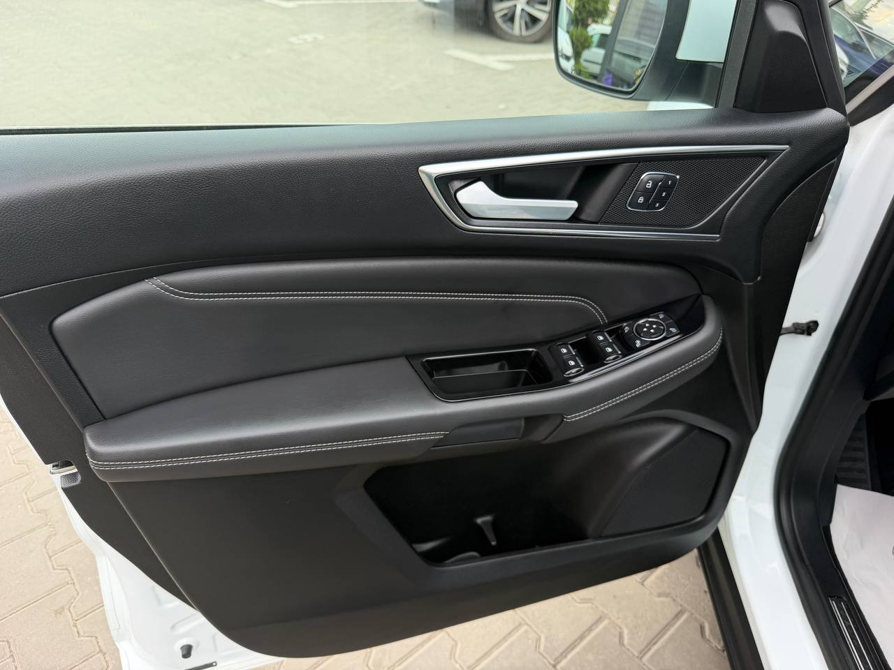 Ford S-Max Titanium