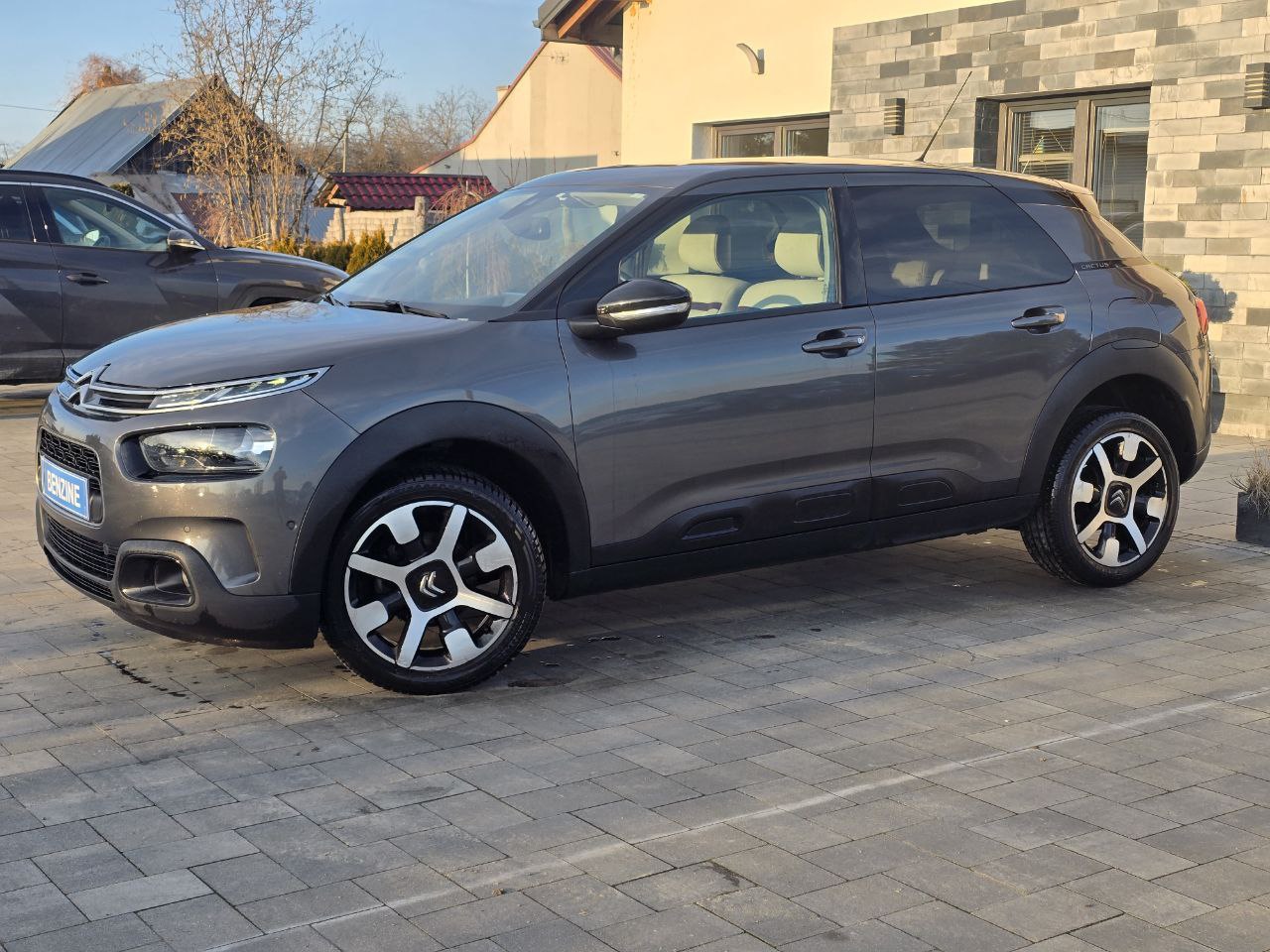 Citroen C4 CACTUS SHINE