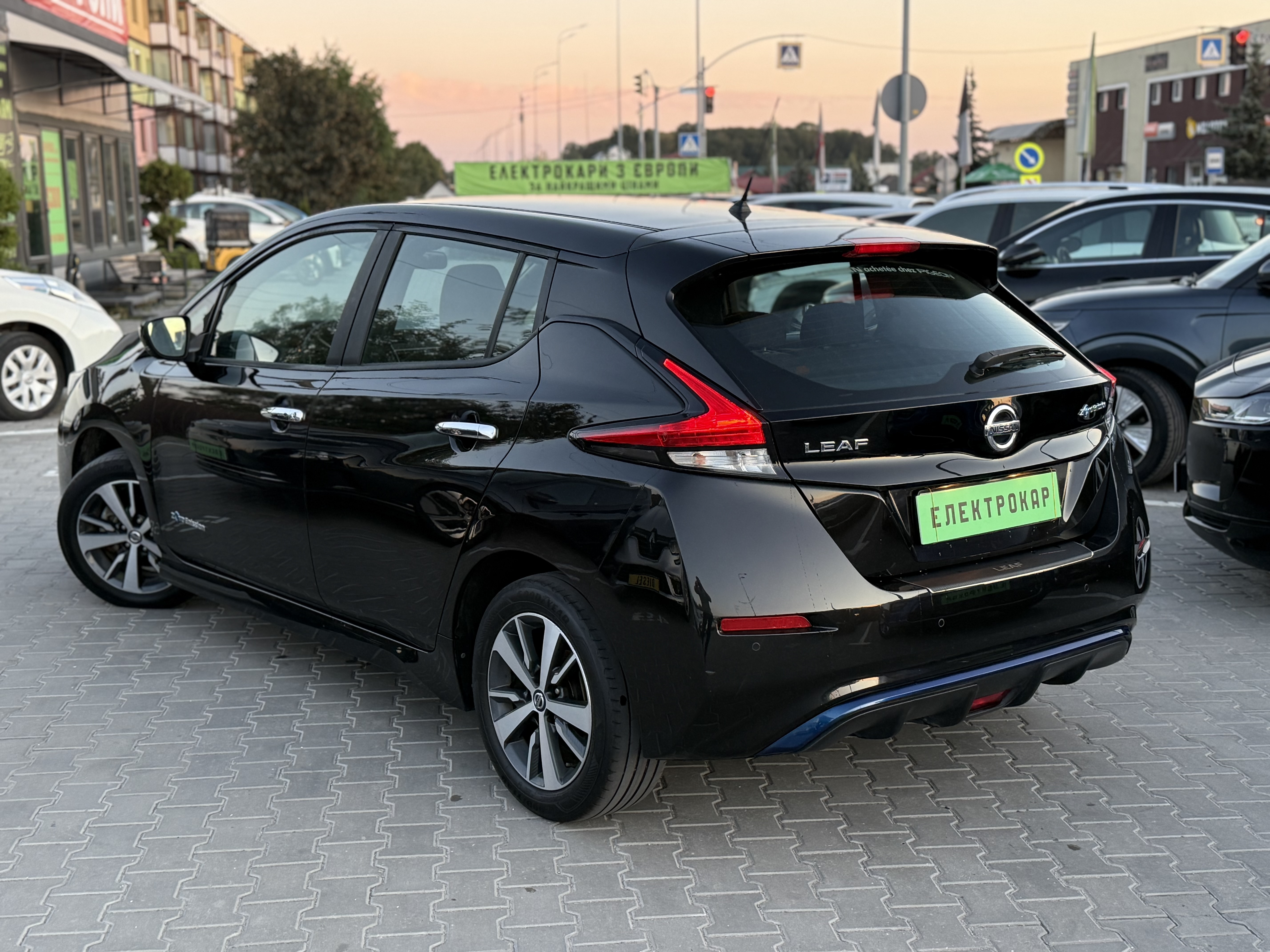 Nissan Leaf