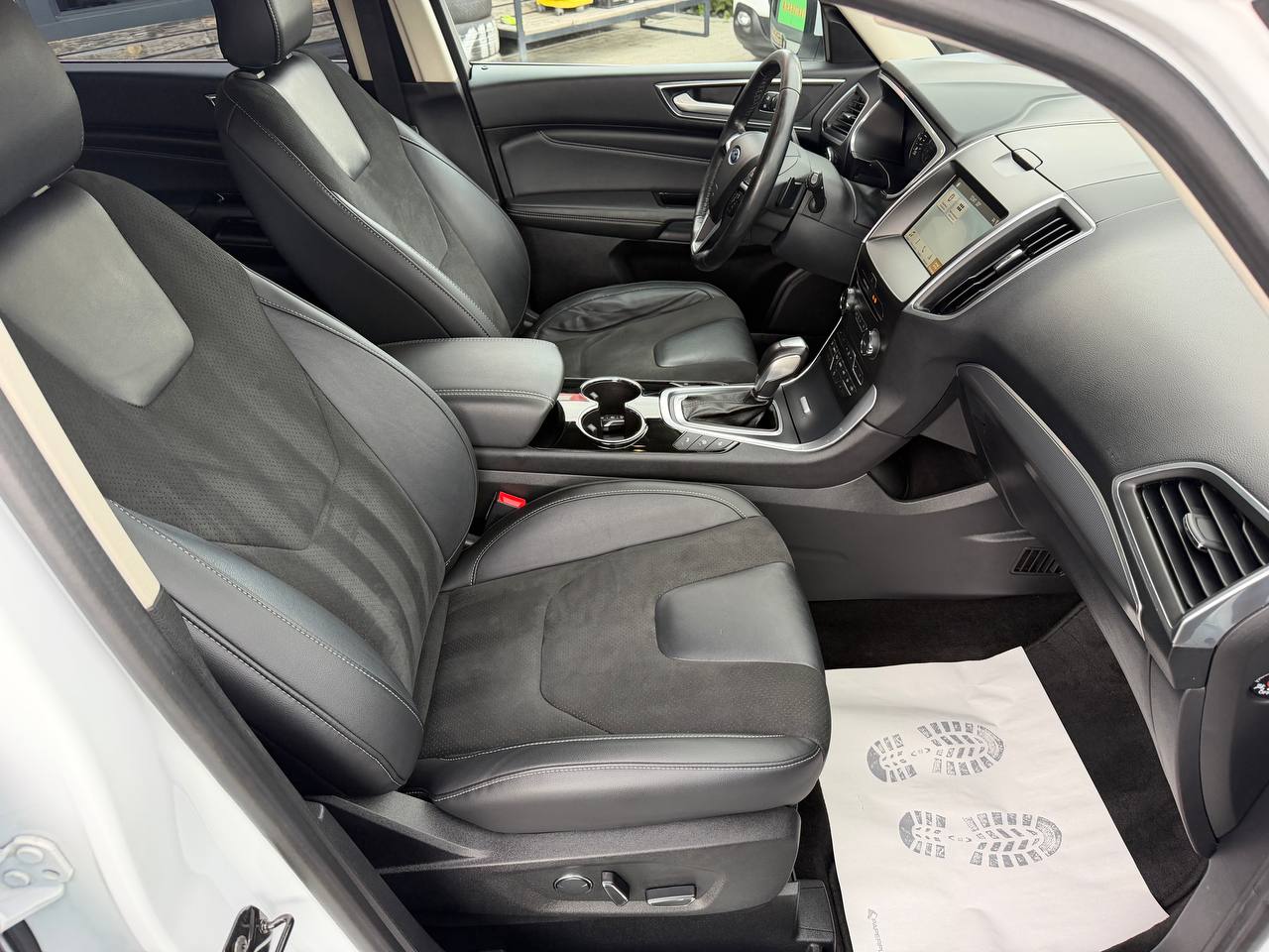 Ford S-Max Titanium