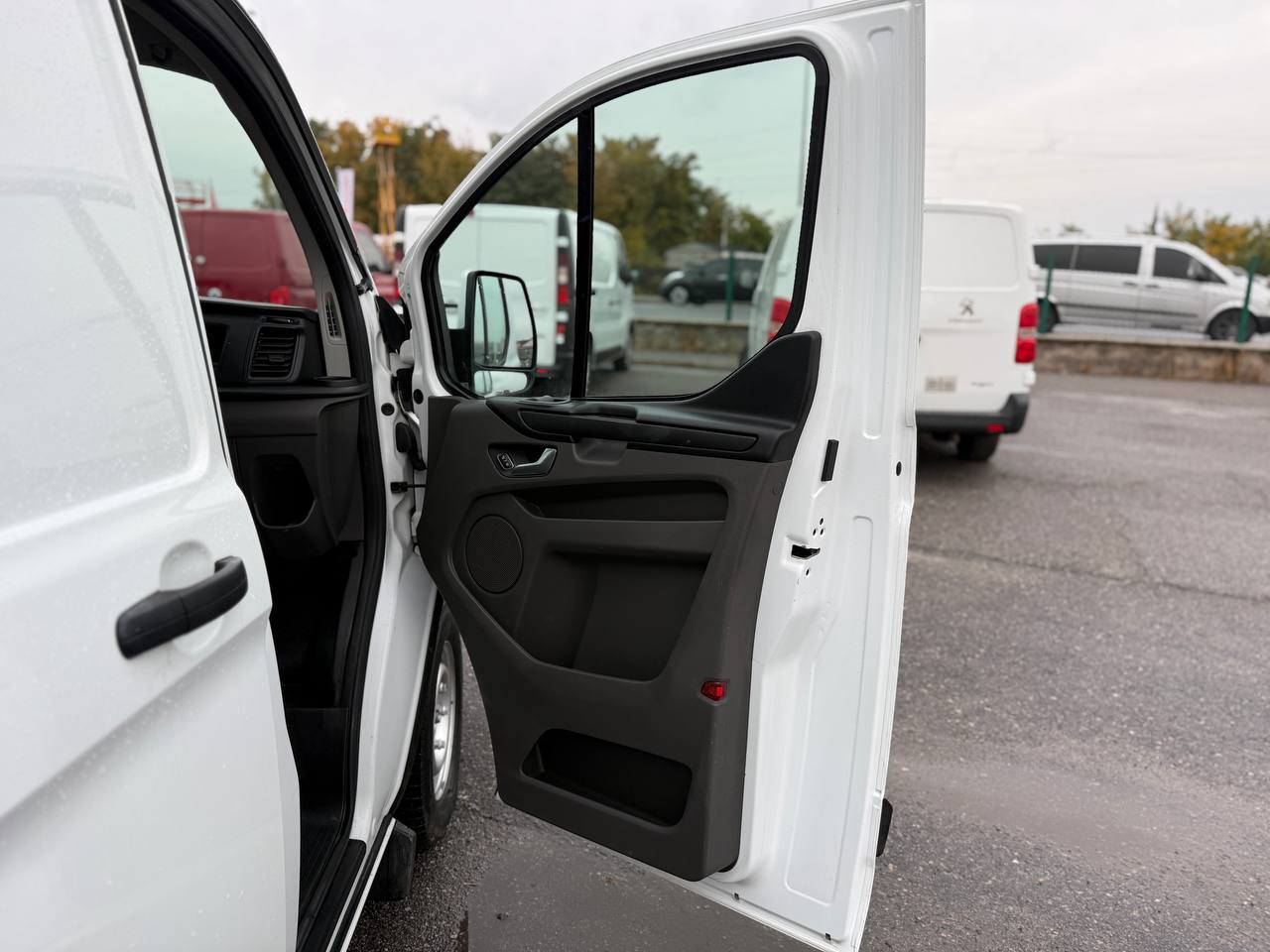 Ford Transit Custom FGN L1H1