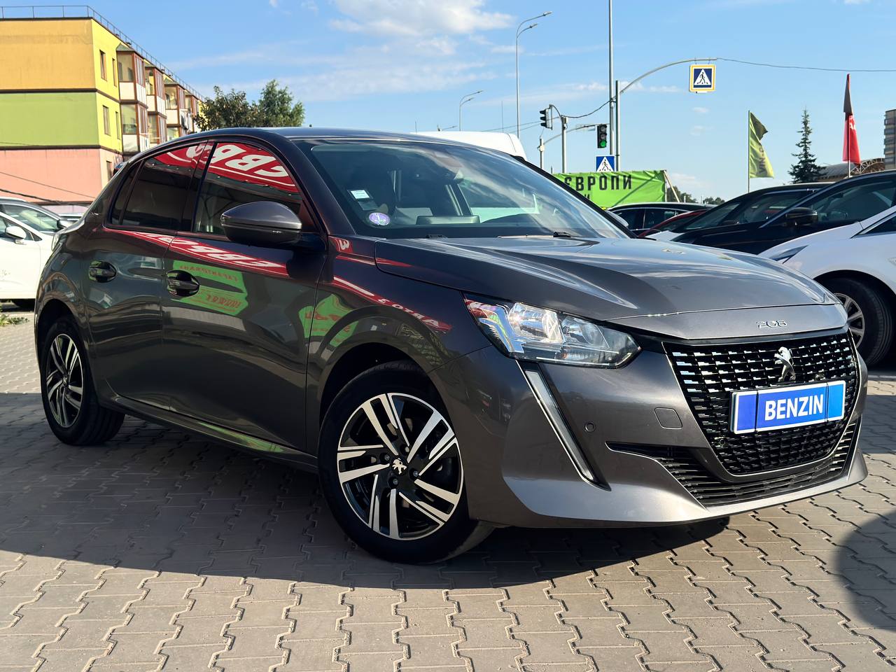 Peugeot 208 ALLURE