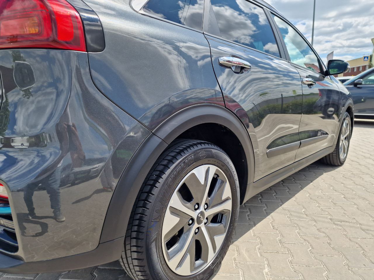 KIA E-NIRO