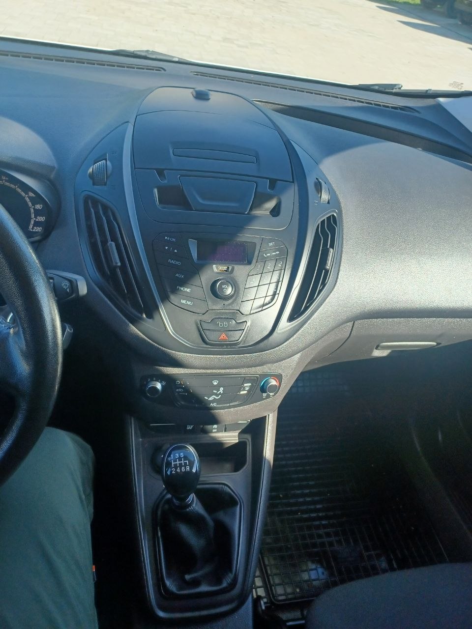 Ford Transit Courier