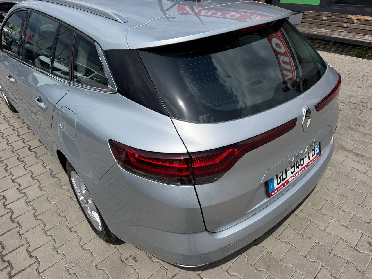 Renault Megane Business HYBRID