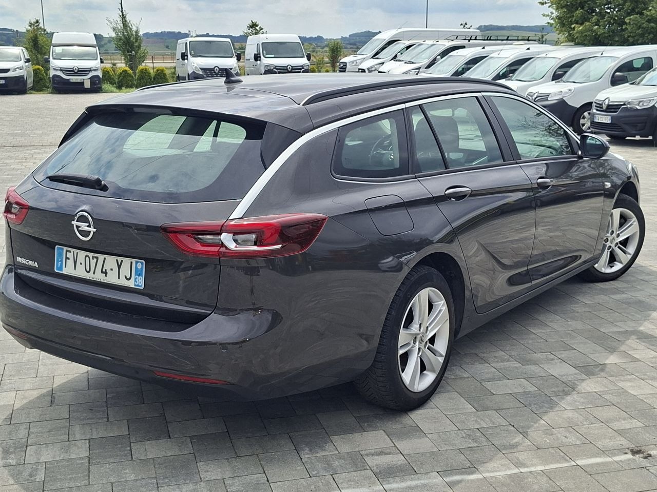 Opel Insignia Business Edition