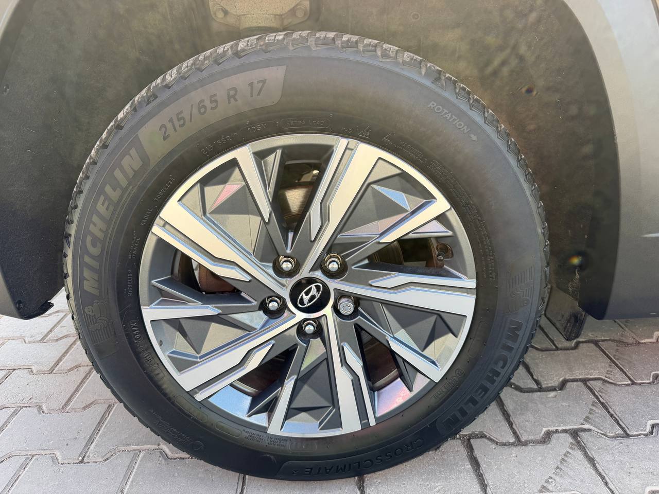 Hyundai Tucson HYBRID Creative