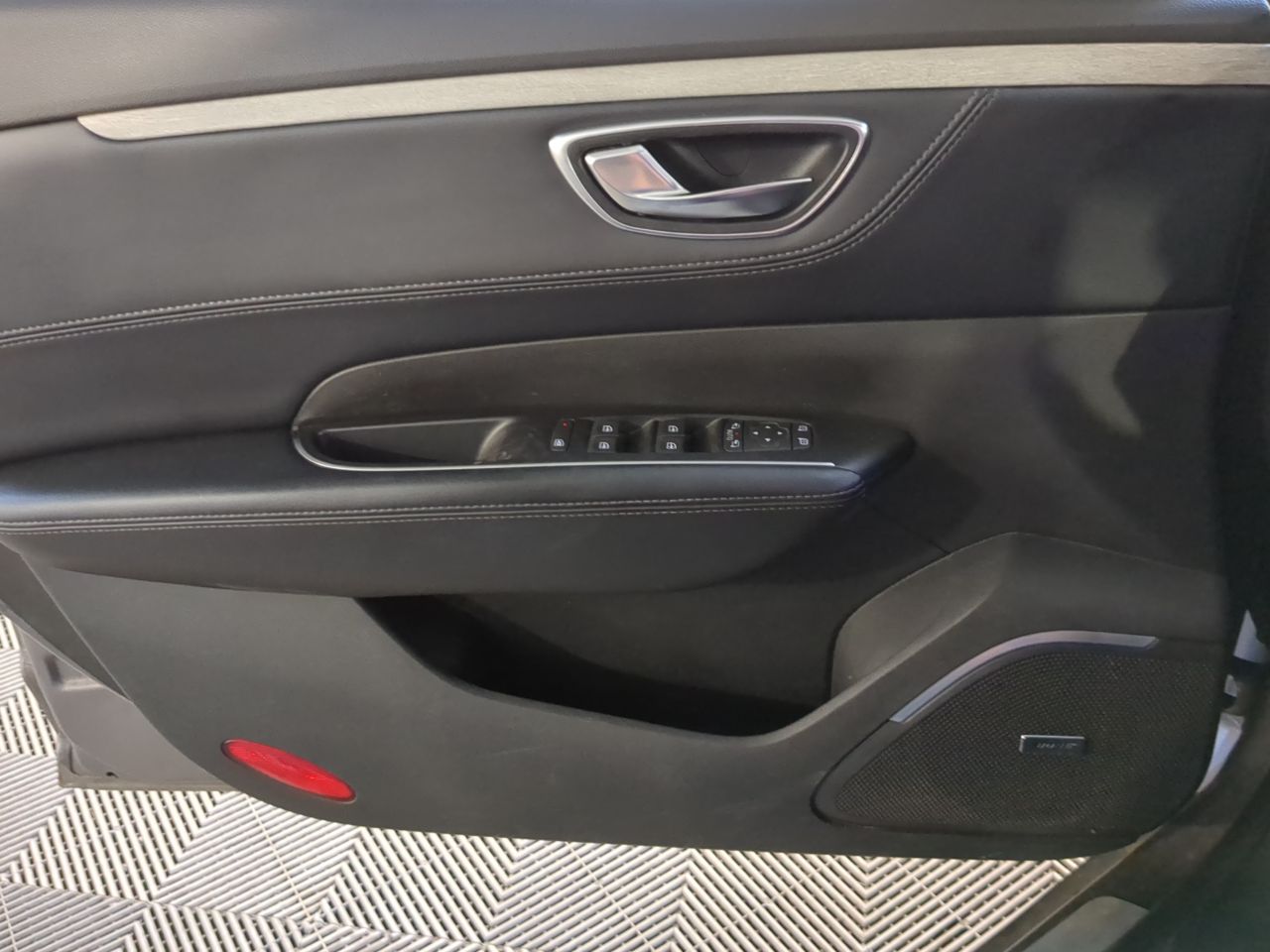 Renault Talisman Initiale Paris