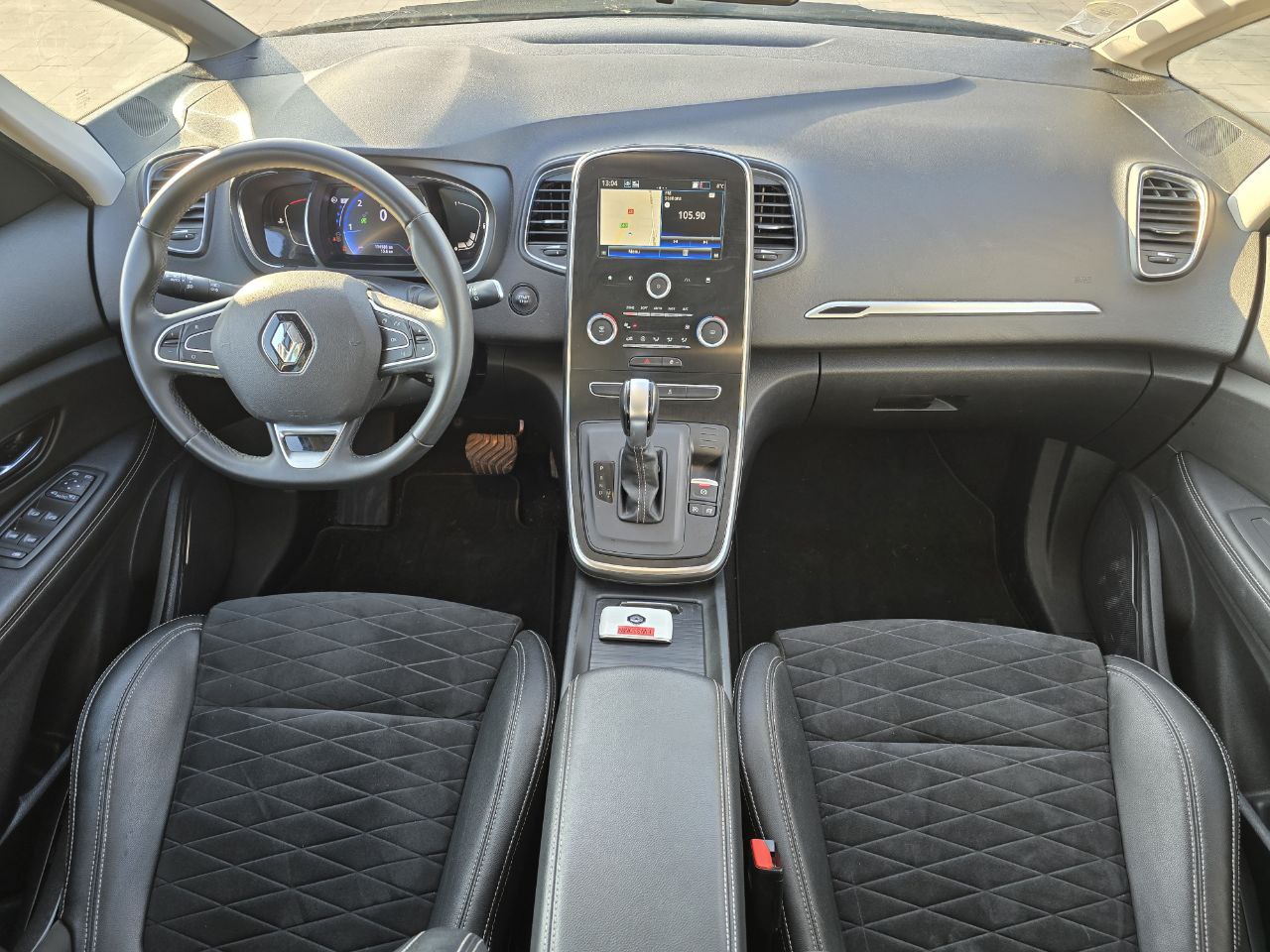 Renault GRAND Scenic Business+