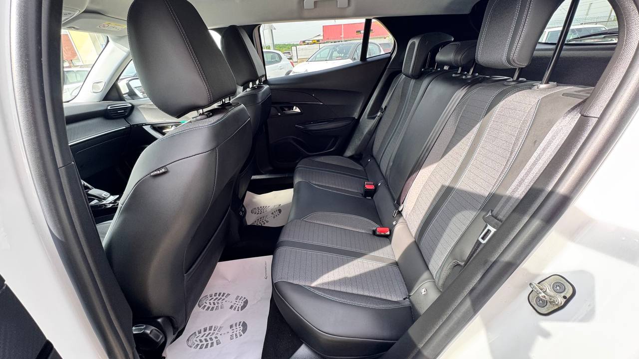 Peugeot 2008 ALLURE