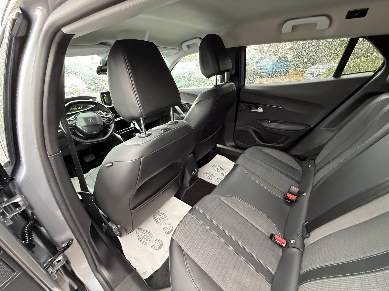 Peugeot 2008 ALLURE