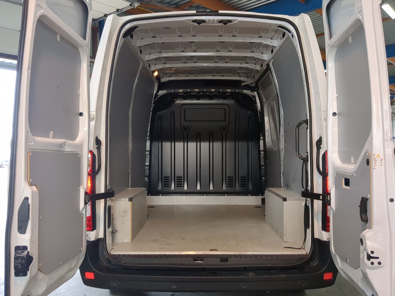 Renault Master FGN TRAC L1H2