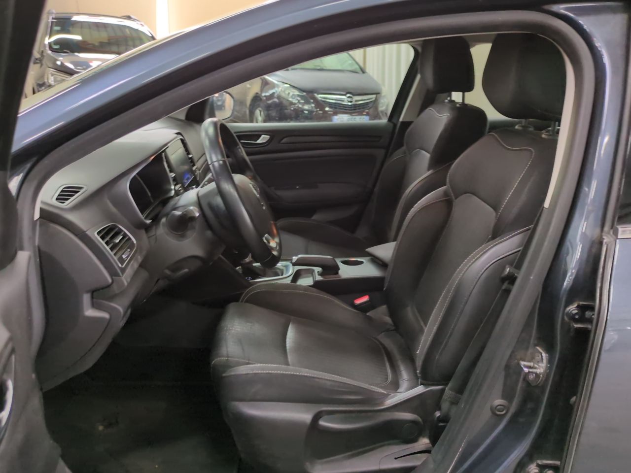 Renault Megane IV Estate Business