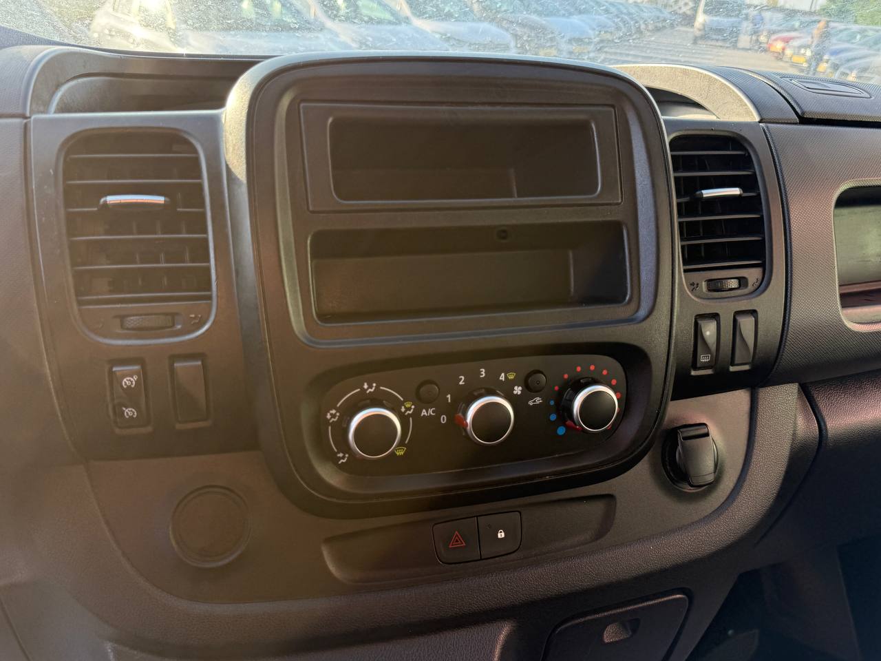 Renault Trafic L1H1