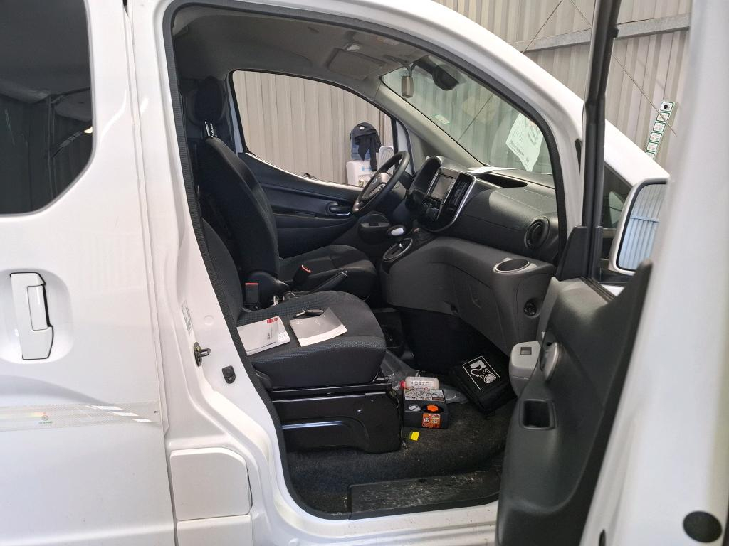 Nissan E-NV200