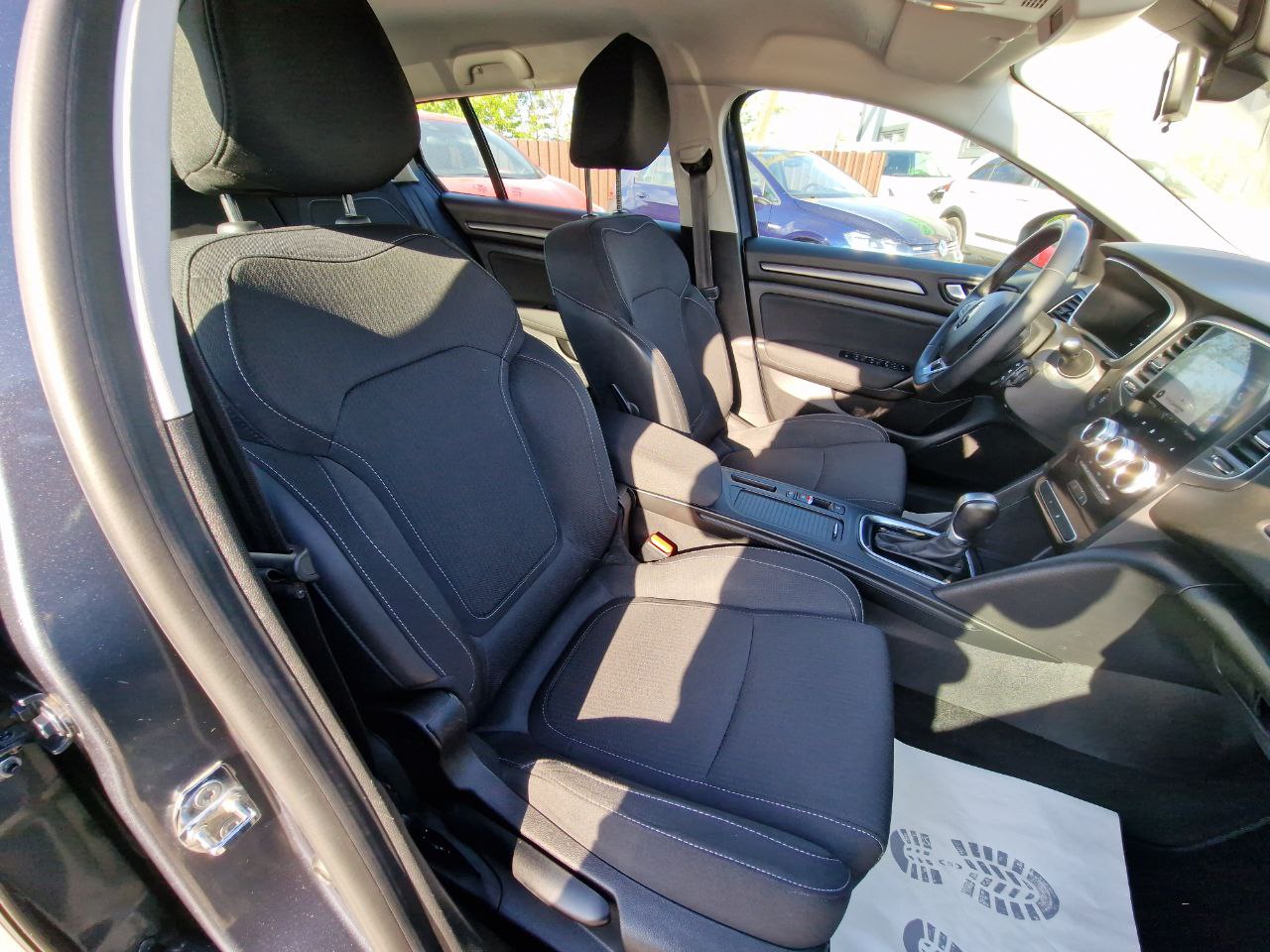 Renault Megane PLUG-IN HYBRIDE