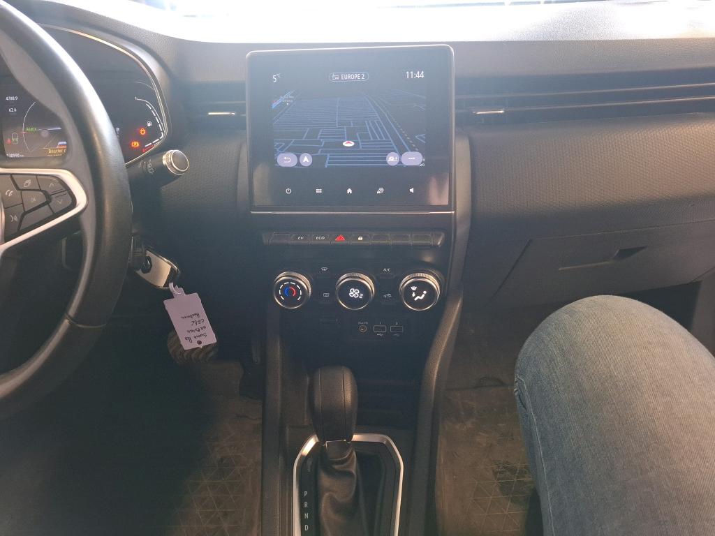 Renault Clio HYBRID Business