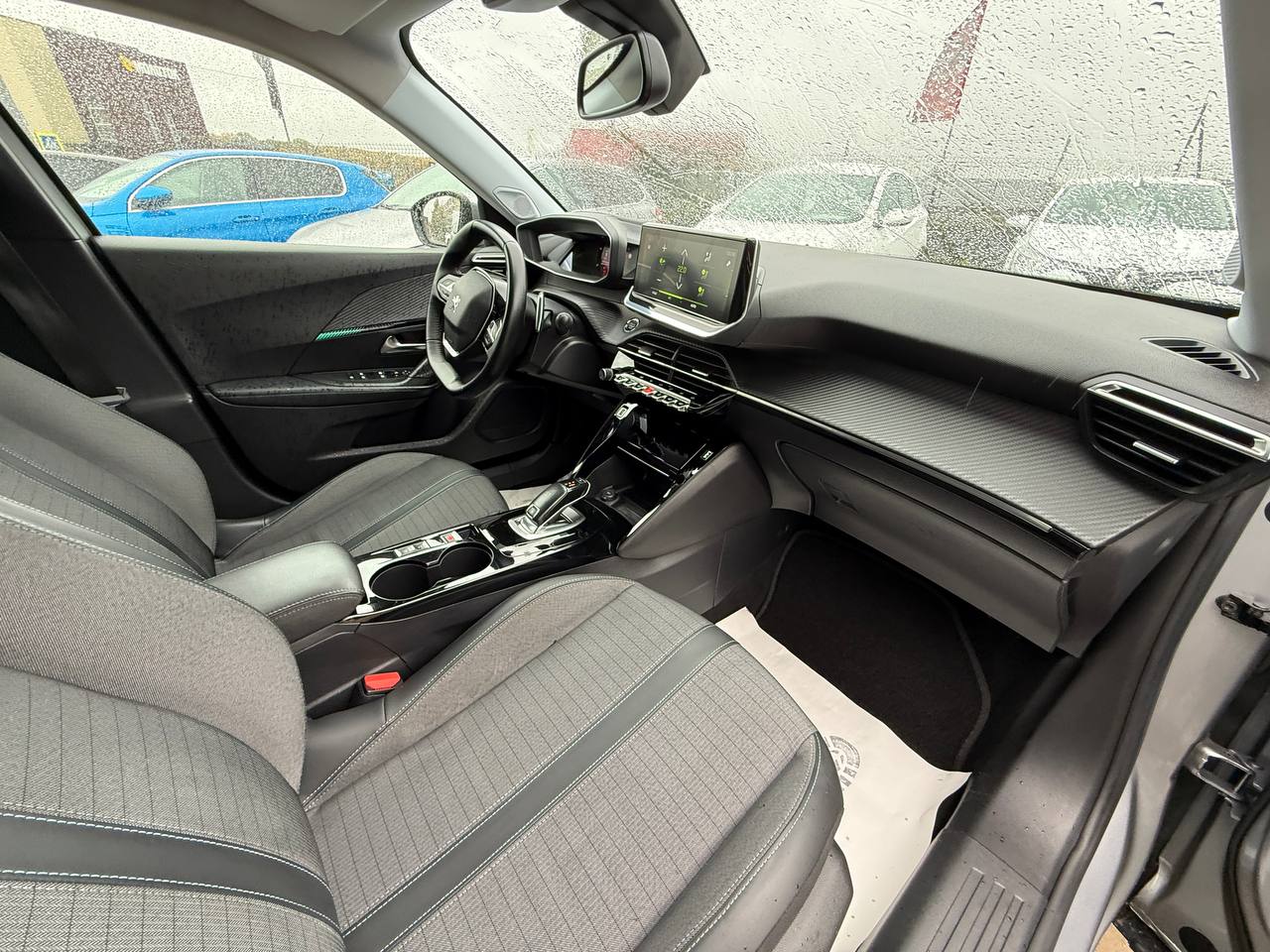 Peugeot 2008 ALLURE