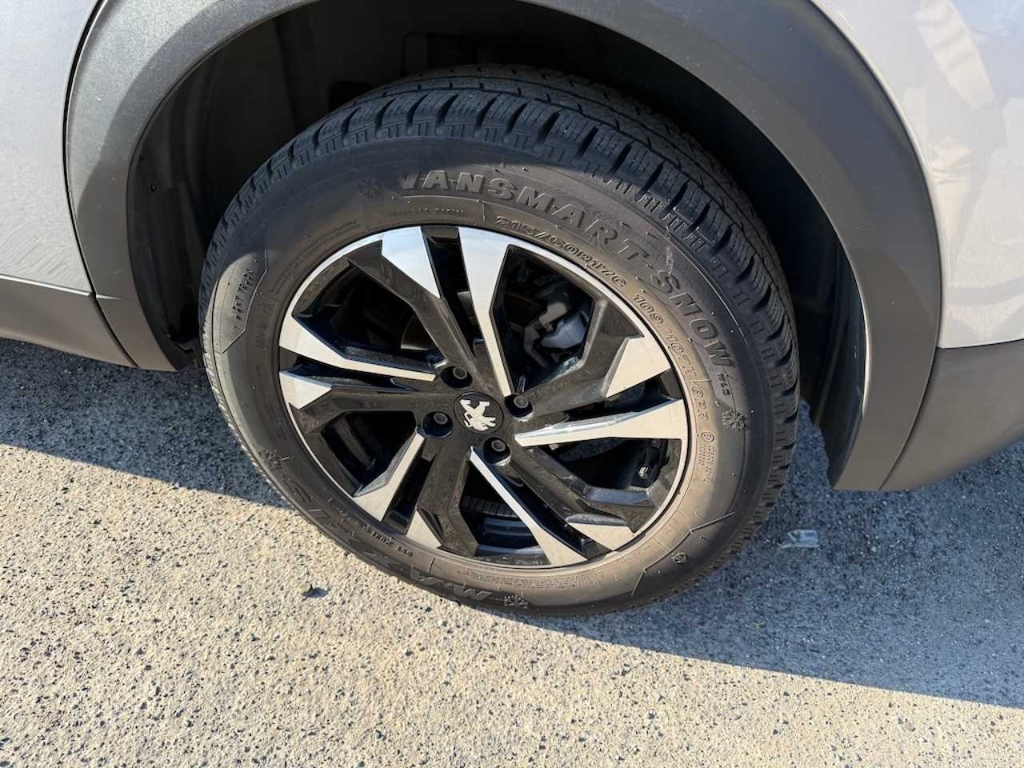 Peugeot 2008 ALLURE