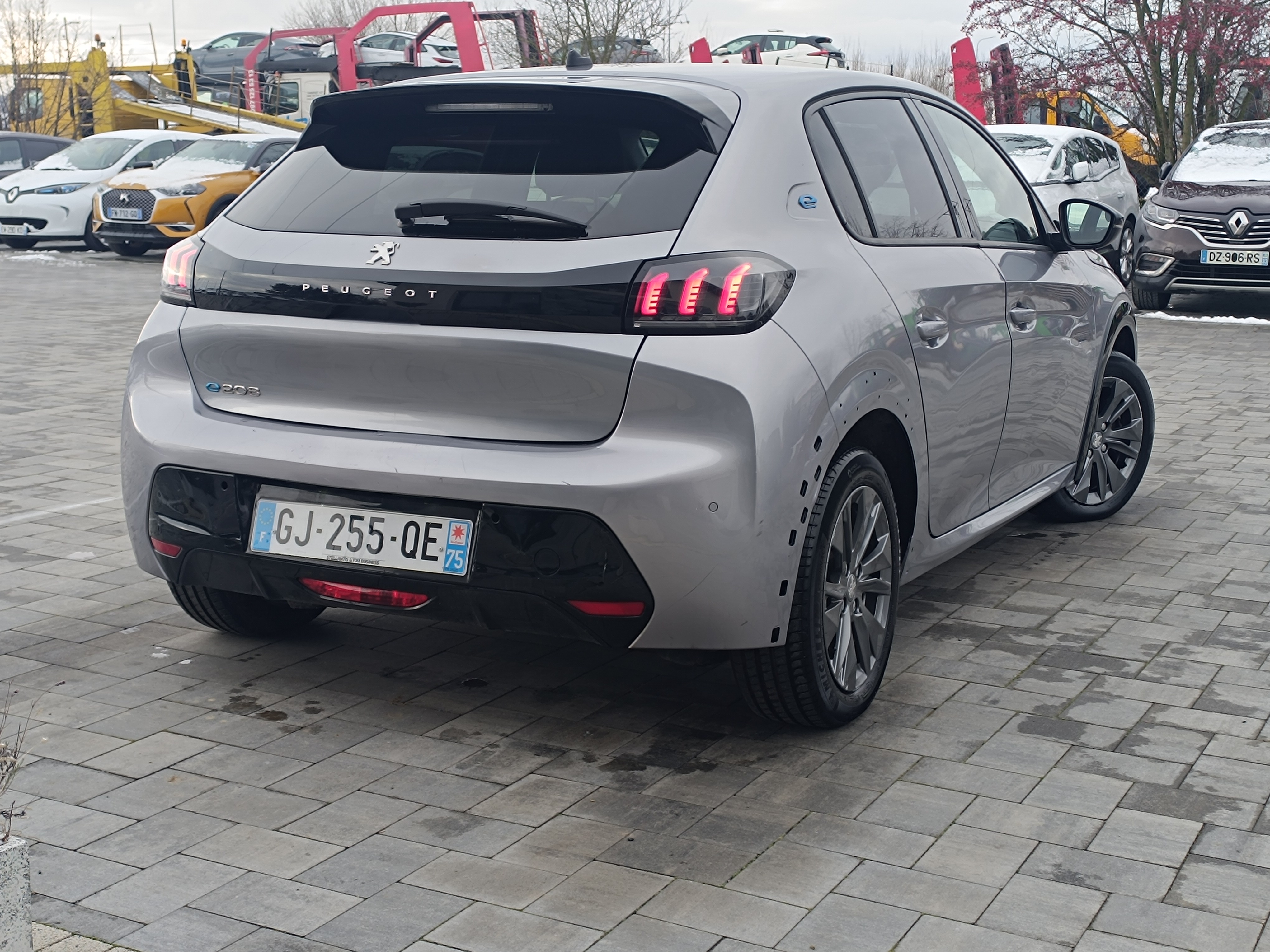 Peugeot 208 ELECTRIQUE