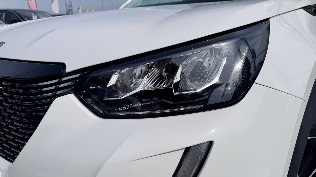 Peugeot 2008 ALLURE