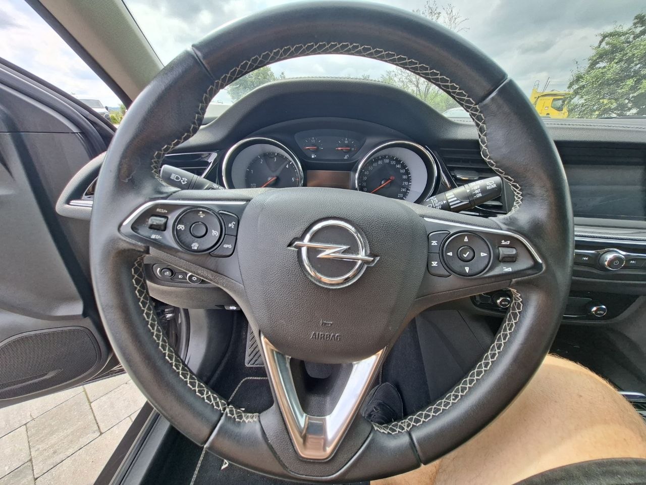 Opel Insignia Business Edition