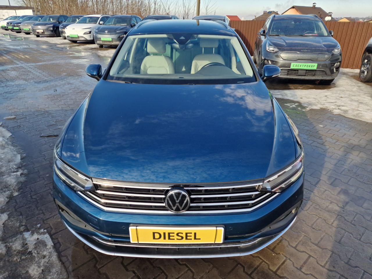 Volkswagen Passat LOUNGE