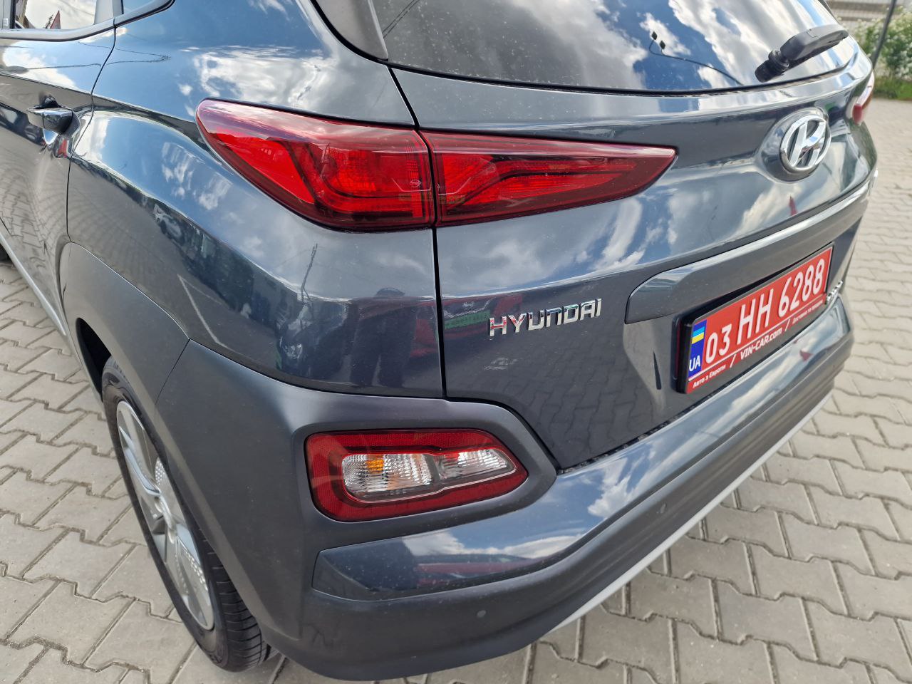 Hyundai Kona