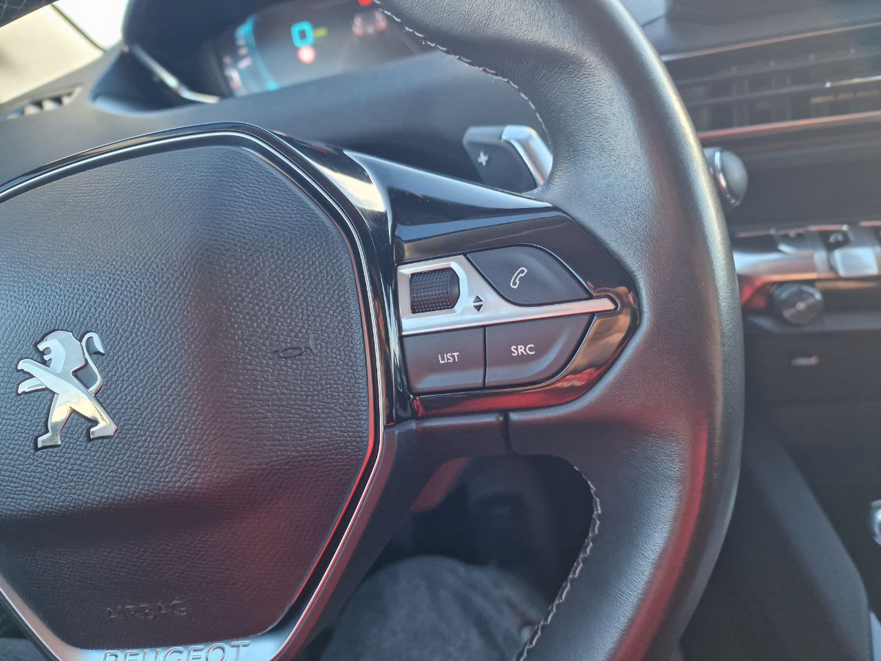 Peugeot 3008 Allure HYBRID