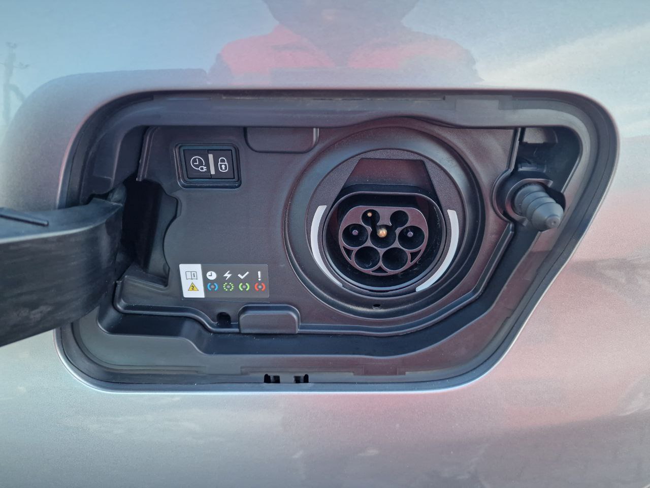 Peugeot 3008 Allure HYBRID