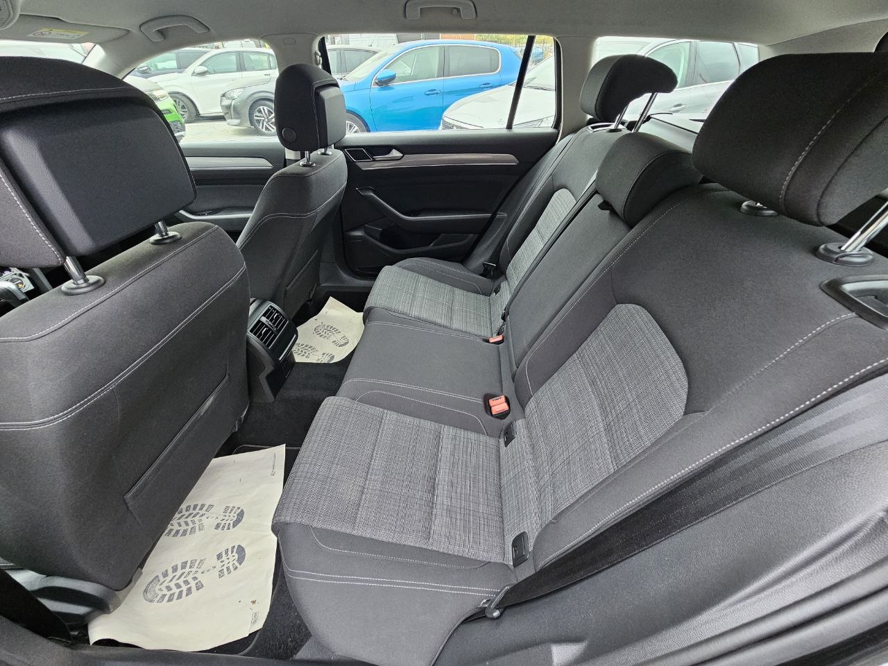 Volkswagen Passat Business